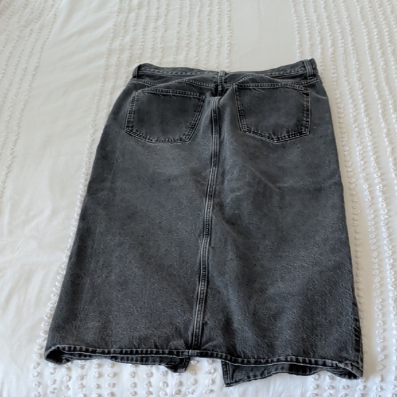Madewell Charcoal Denim Skirt - Picture 4 of 7
